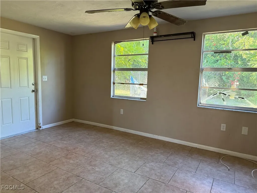 326 Morgan Circle N Lehigh Acres FL 33936
