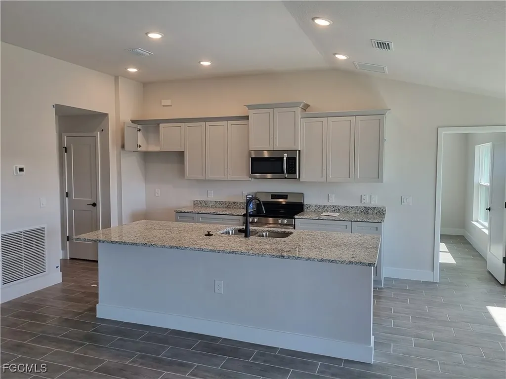 1224 NW 24th Terrace Cape Coral FL 33993