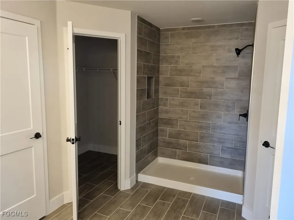 1224 NW 24th Terrace Cape Coral FL 33993