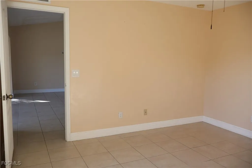 3805 22nd Street SW Lehigh Acres FL 33976