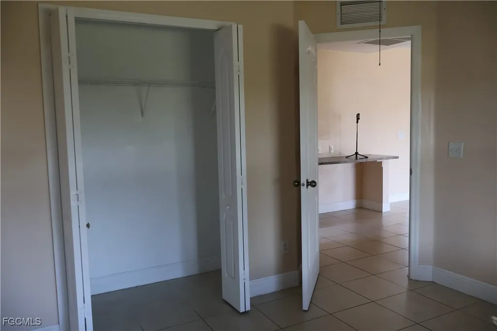 3805 22nd Street SW Lehigh Acres FL 33976