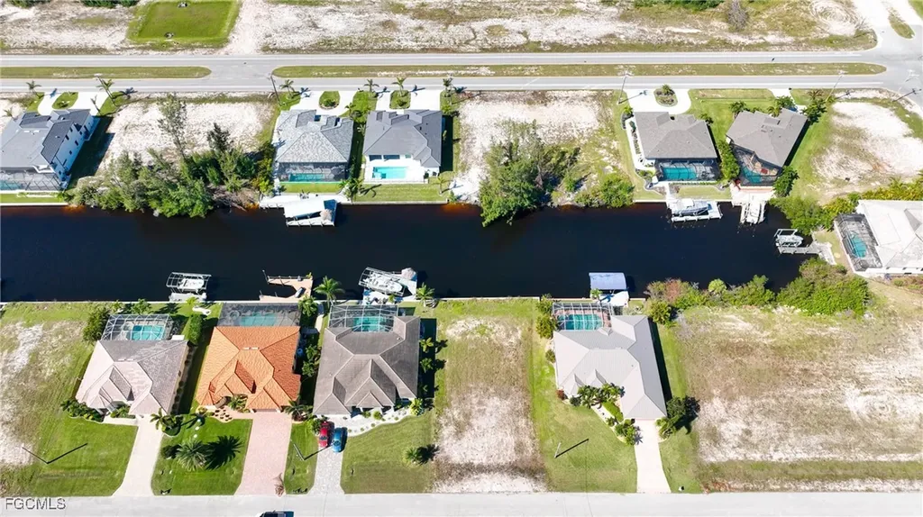 722 NW 39th Avenue Cape Coral FL 33993