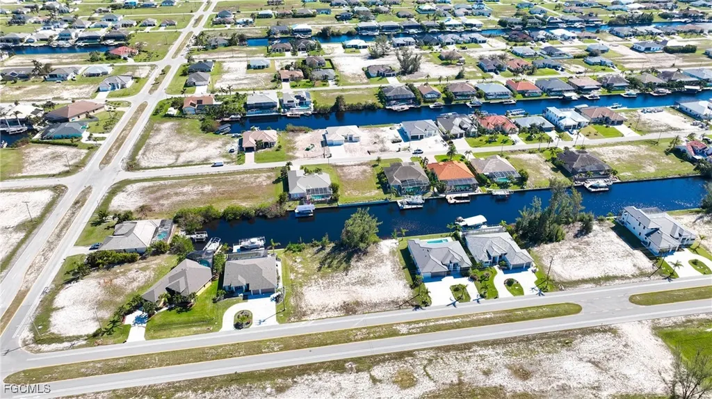 722 NW 39th Avenue Cape Coral FL 33993