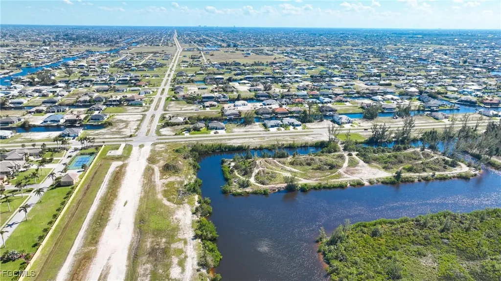 722 NW 39th Avenue Cape Coral FL 33993