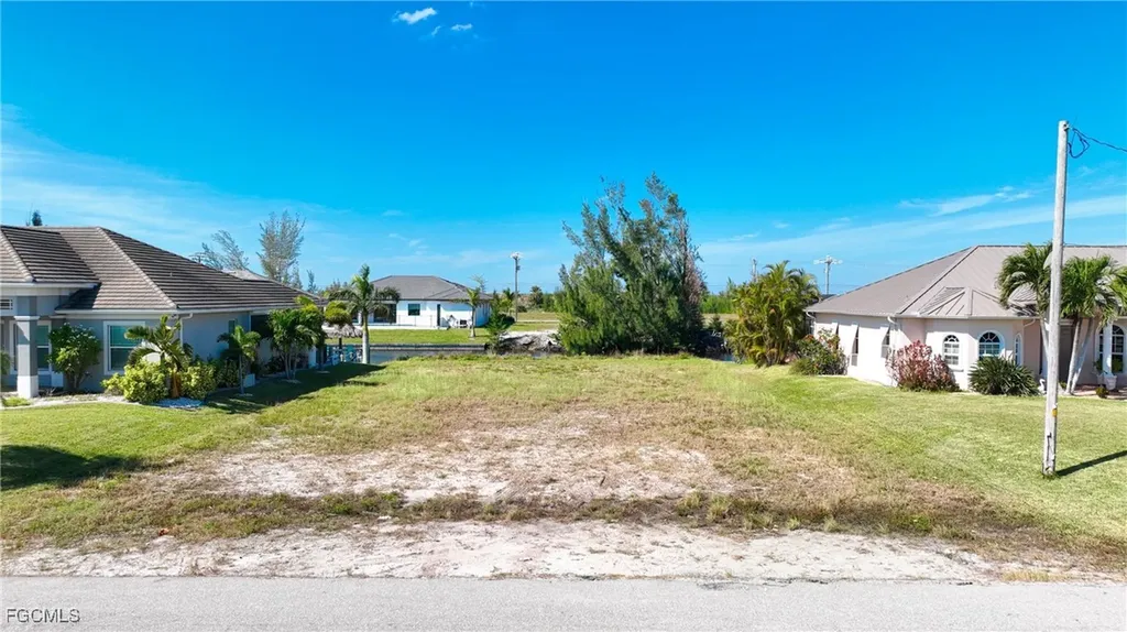 722 NW 39th Avenue Cape Coral FL 33993