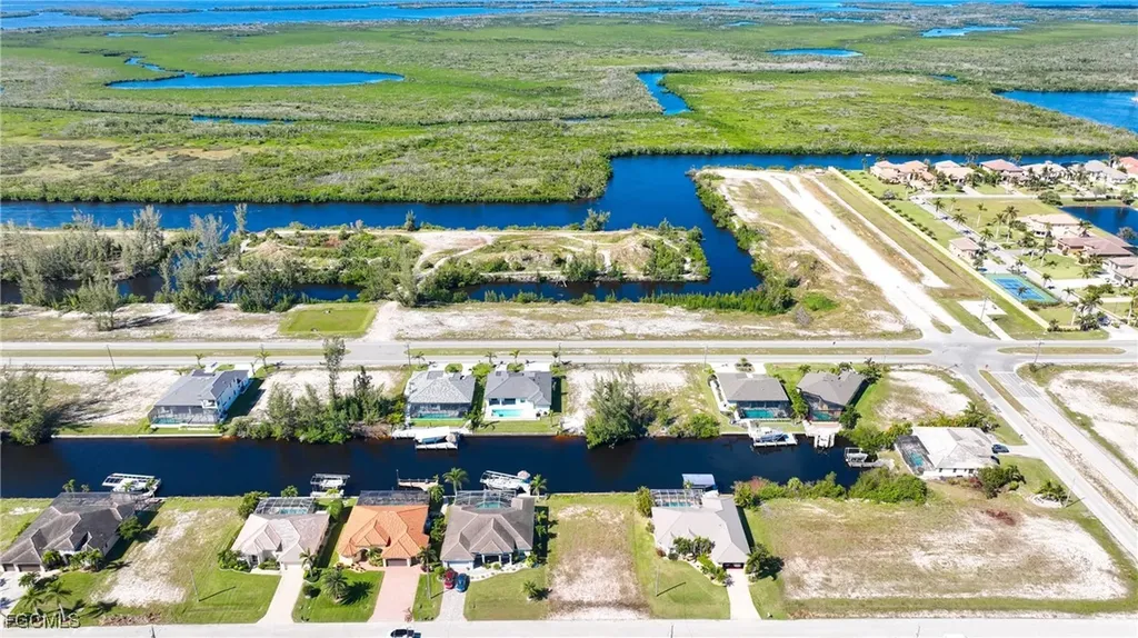 722 NW 39th Avenue Cape Coral FL 33993