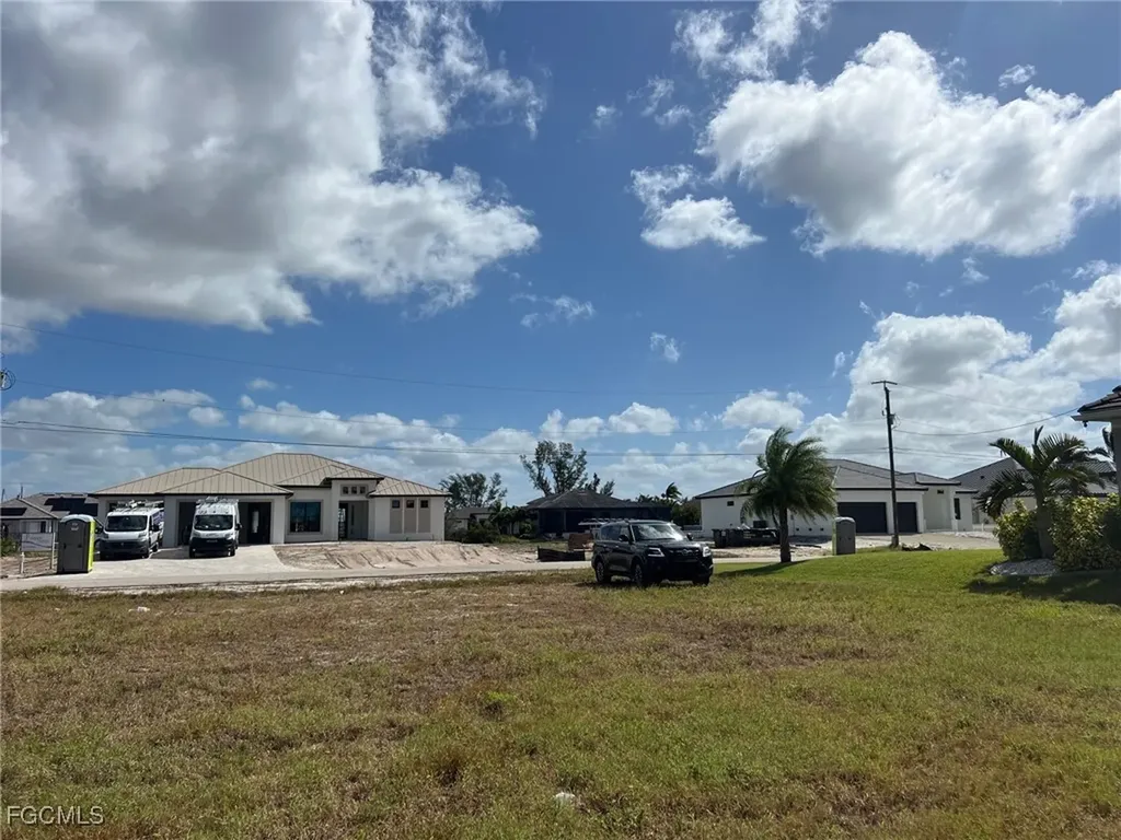 722 NW 39th Avenue Cape Coral FL 33993