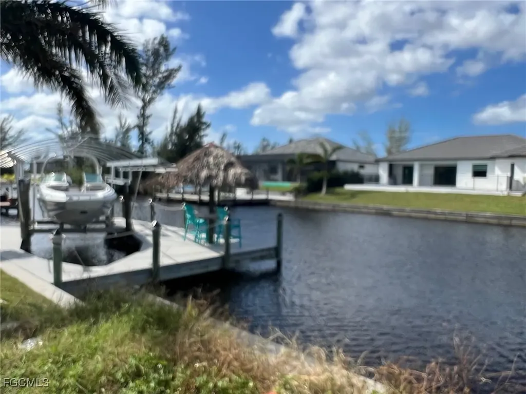 722 NW 39th Avenue Cape Coral FL 33993