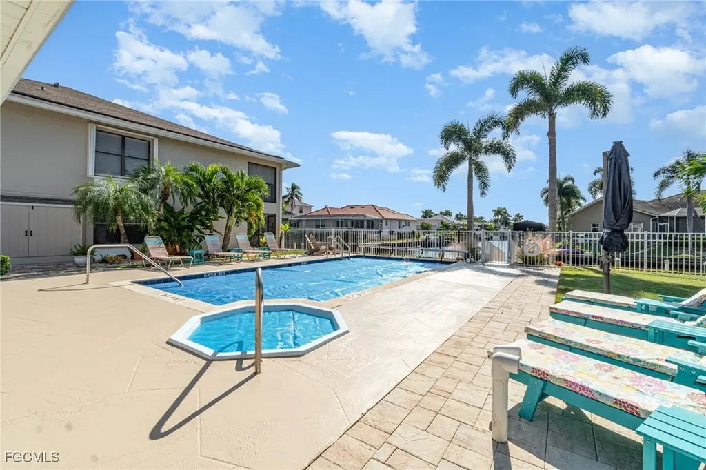 912 SW 48th Terrace Cape Coral FL 33914