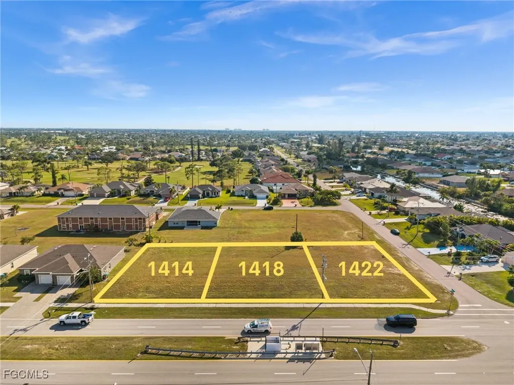 1418 SW Trafalgar Parkway Cape Coral FL 33991