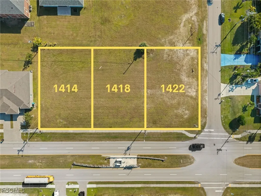1422 SW Trafalgar Parkway Cape Coral FL 33991