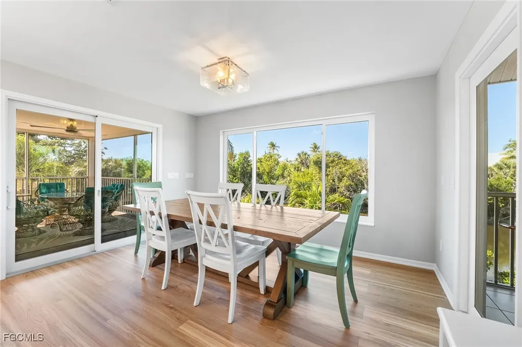 241 Violet Drive Sanibel FL 33957