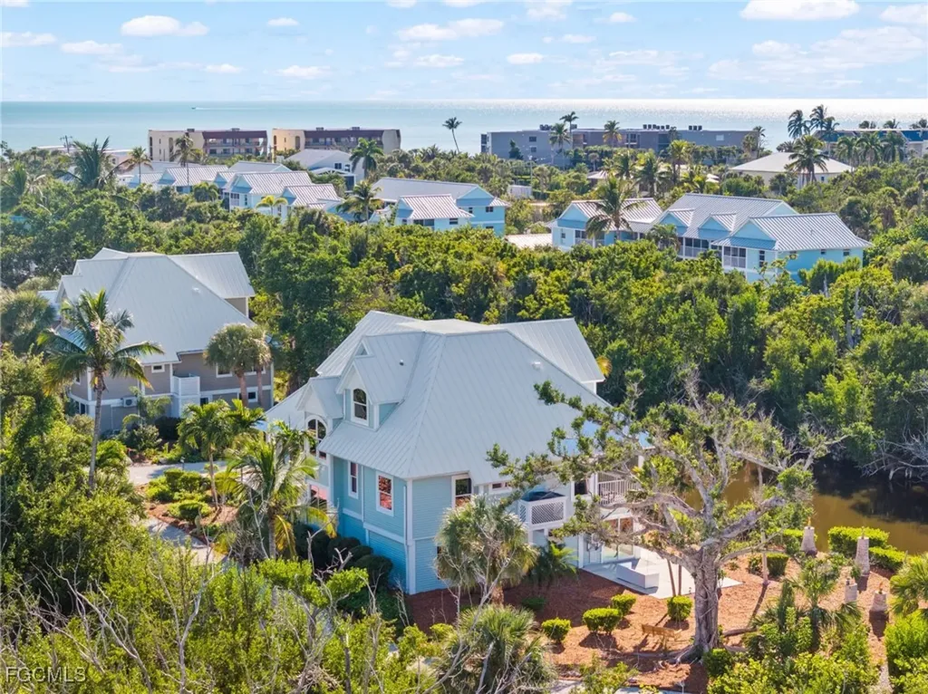 241 Violet Drive Sanibel FL 33957