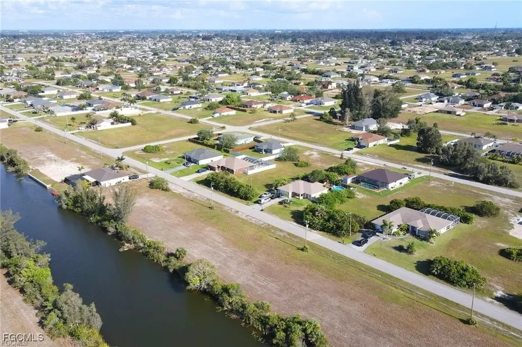 2822 NW 6th Terrace Cape Coral FL 33993
