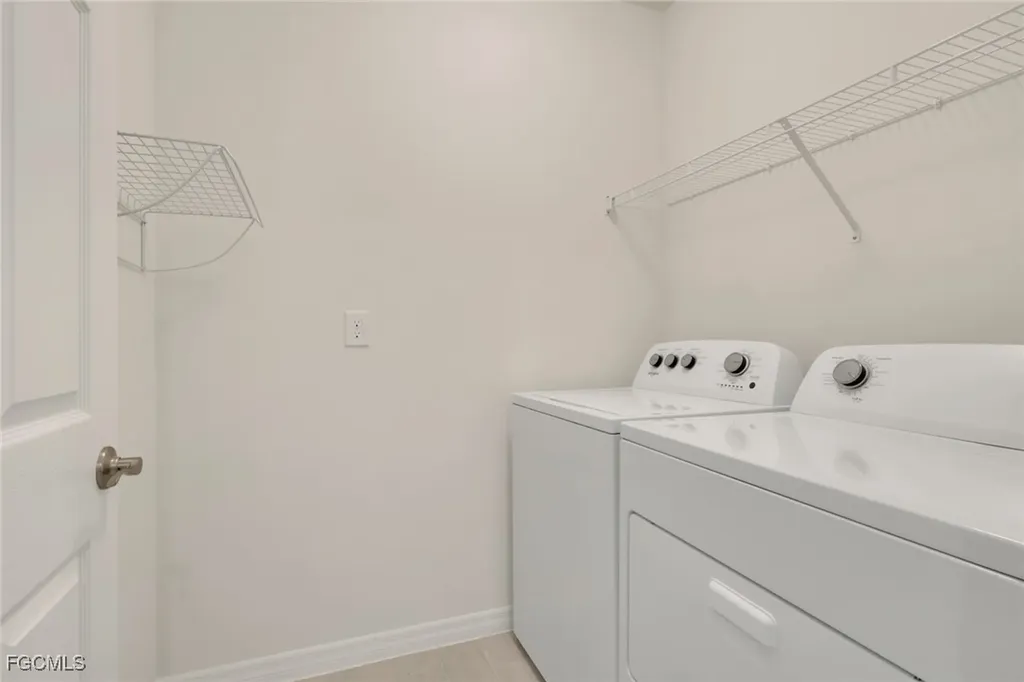 2800 NW 6th Avenue Cape Coral FL 33993