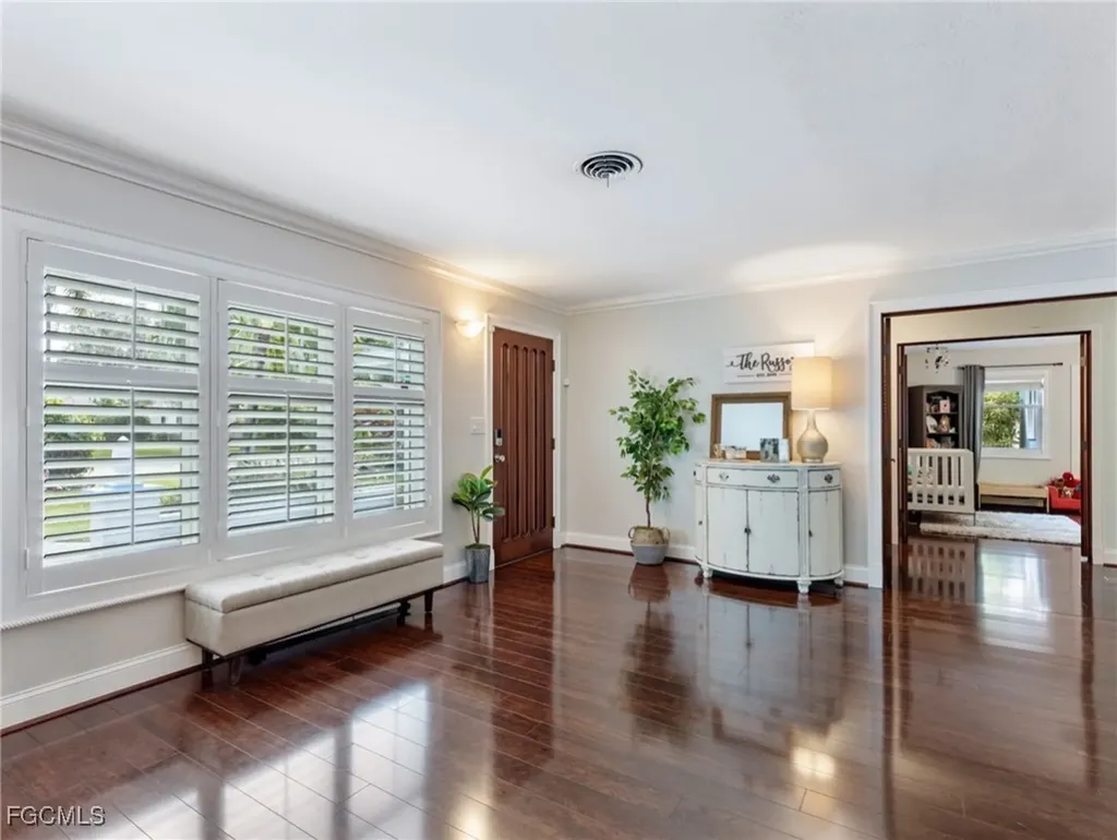 5812 Silvery Lane Fort Myers FL 33919