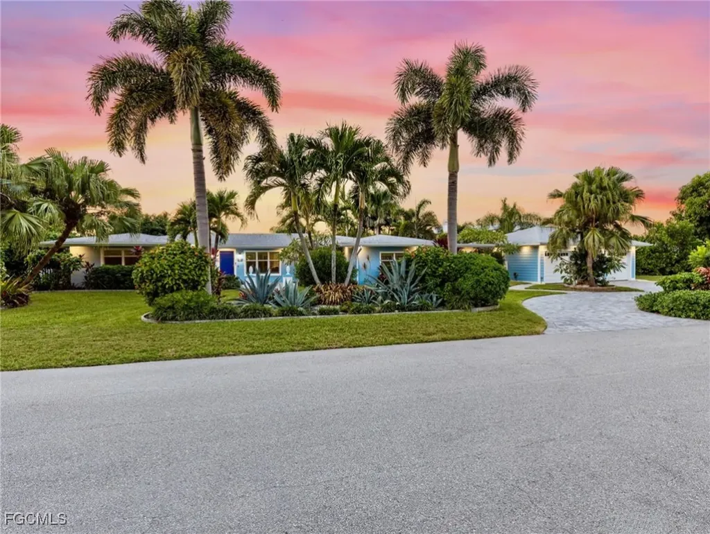 5812 Silvery Lane Fort Myers FL 33919