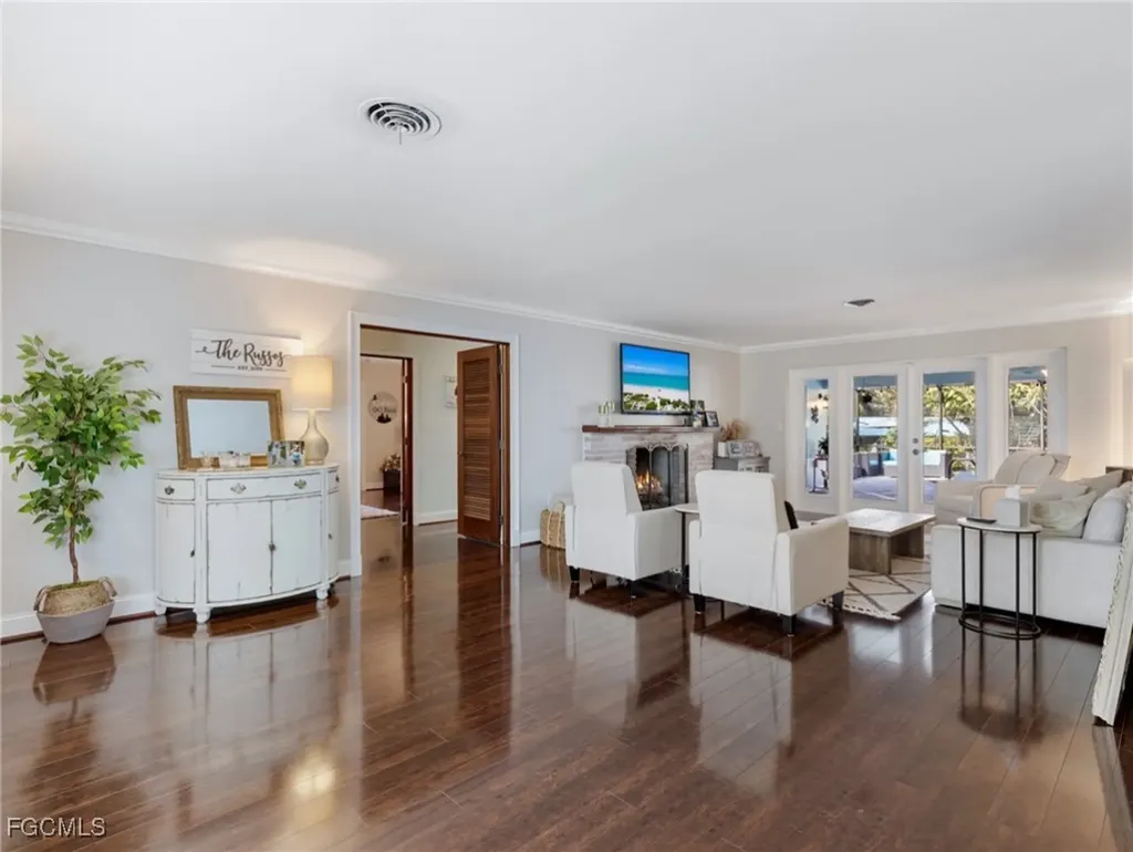 5812 Silvery Lane Fort Myers FL 33919