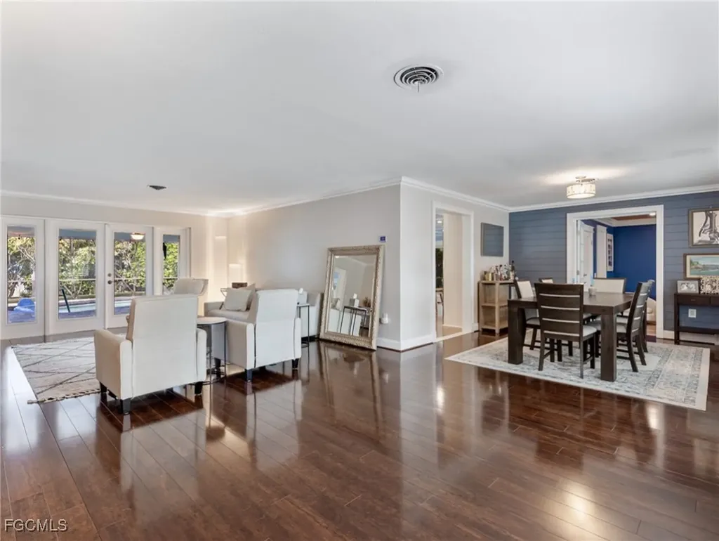 5812 Silvery Lane Fort Myers FL 33919