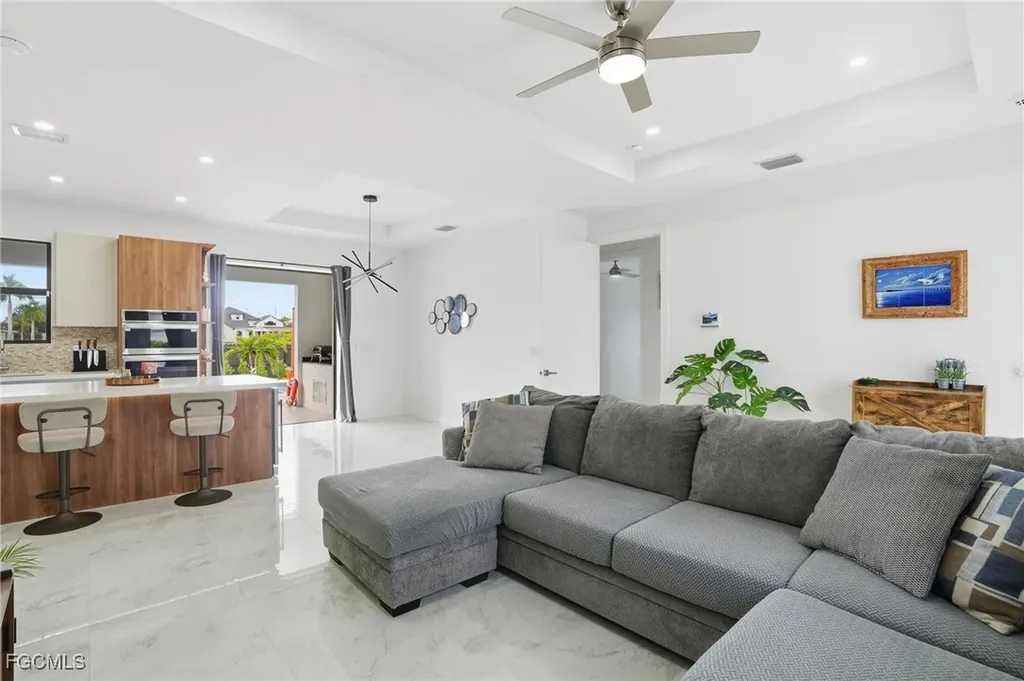 1720 NW 15th Place Cape Coral FL 33993