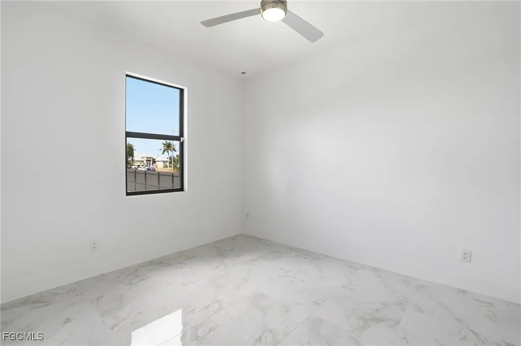1720 NW 15th Place Cape Coral FL 33993
