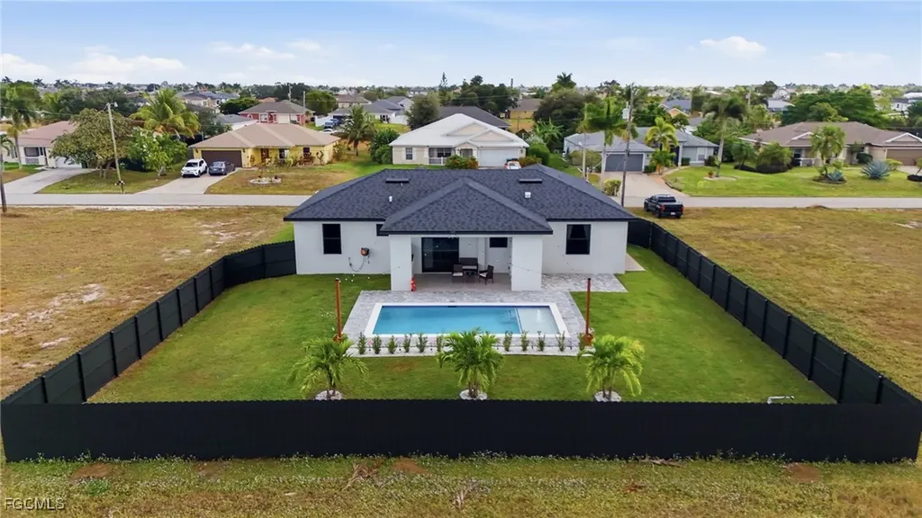 1720 NW 15th Place Cape Coral FL 33993