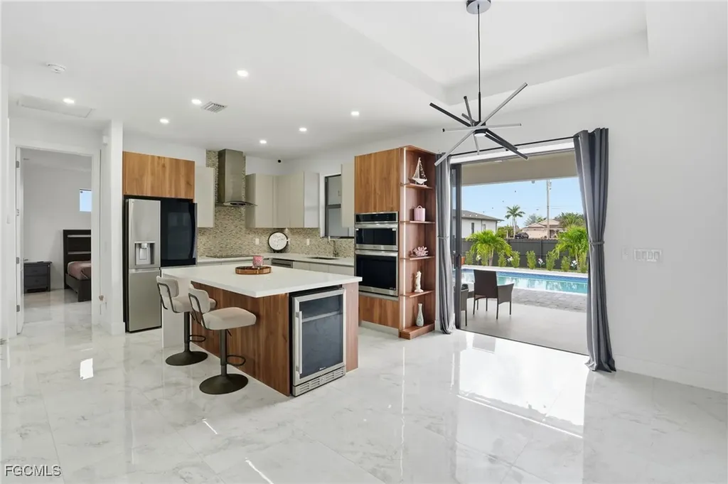 1720 NW 15th Place Cape Coral FL 33993