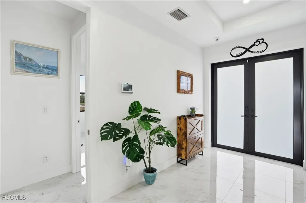 1720 NW 15th Place Cape Coral FL 33993