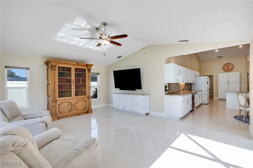 3718 Palm Tree Boulevard Cape Coral FL 33904