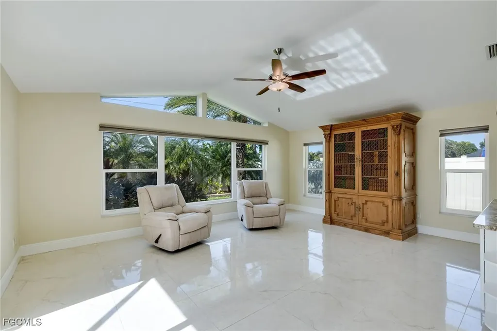 3718 Palm Tree Boulevard Cape Coral FL 33904