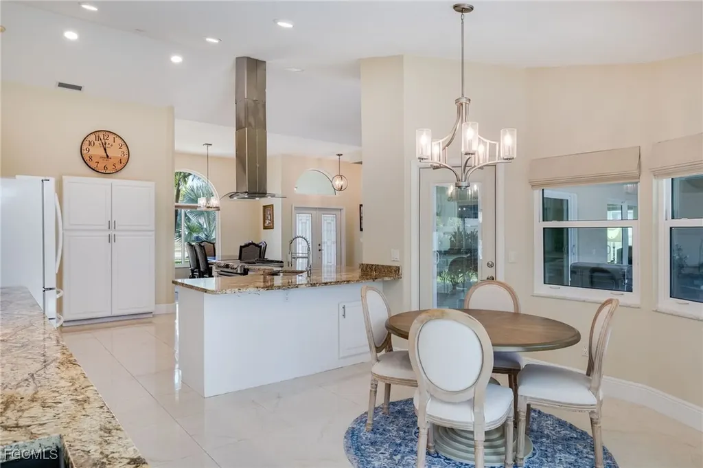 3718 Palm Tree Boulevard Cape Coral FL 33904
