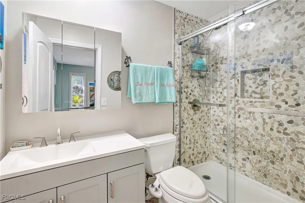 5887 Kingfish Road Bokeelia FL 33922