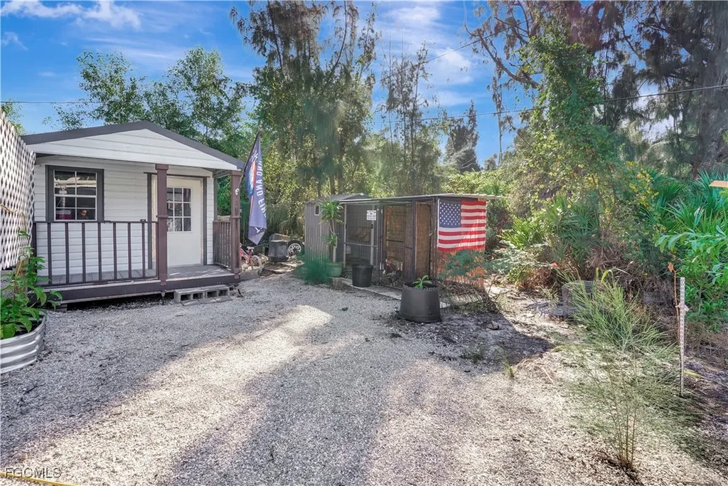 5887 Kingfish Road Bokeelia FL 33922