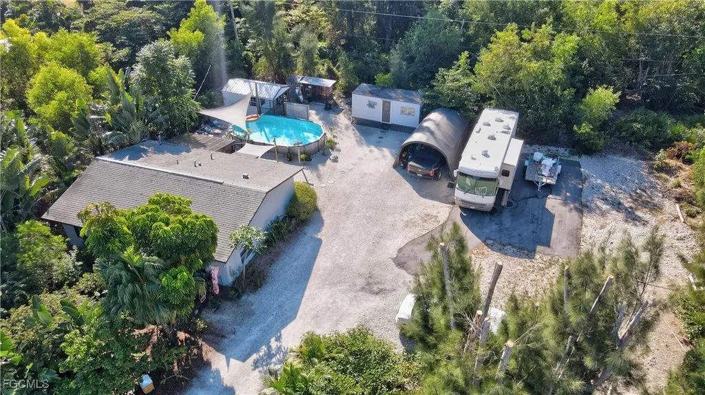 5887 Kingfish Road Bokeelia FL 33922