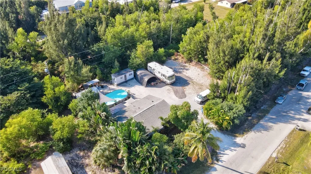 5887 Kingfish Road Bokeelia FL 33922