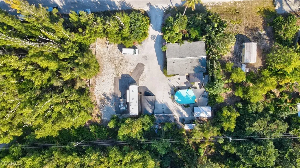 5887 Kingfish Road Bokeelia FL 33922