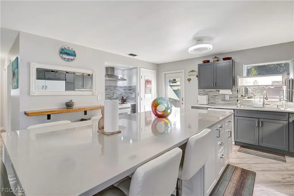 5887 Kingfish Road Bokeelia FL 33922