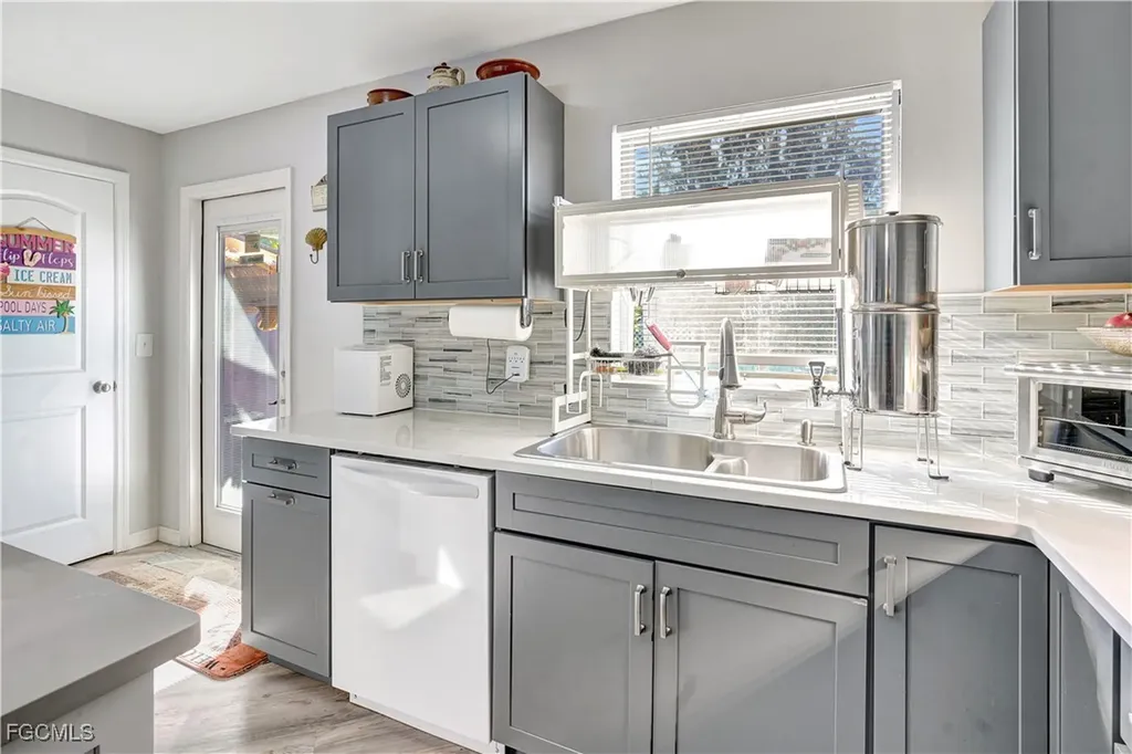 5887 Kingfish Road Bokeelia FL 33922