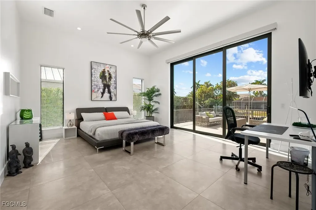 5324 Mayfair Court Cape Coral FL 33904