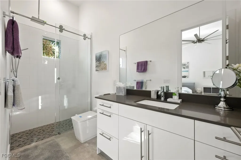 5324 Mayfair Court Cape Coral FL 33904