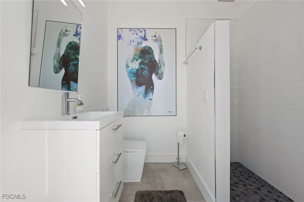 5324 Mayfair Court Cape Coral FL 33904