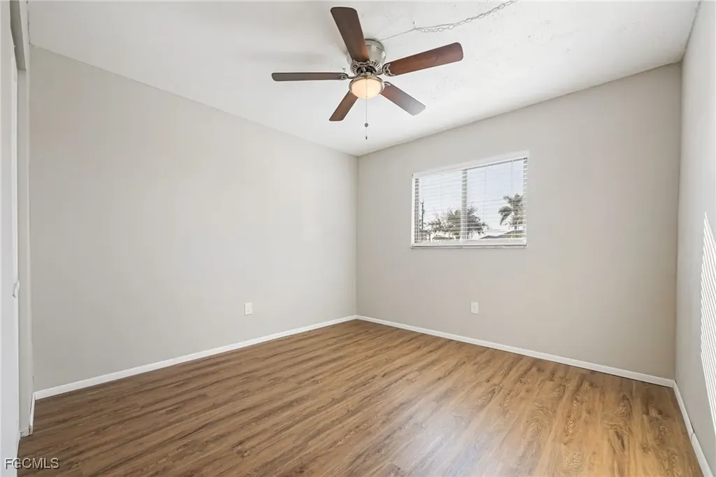 423 Cape Coral Parkway W Cape Coral FL 33914