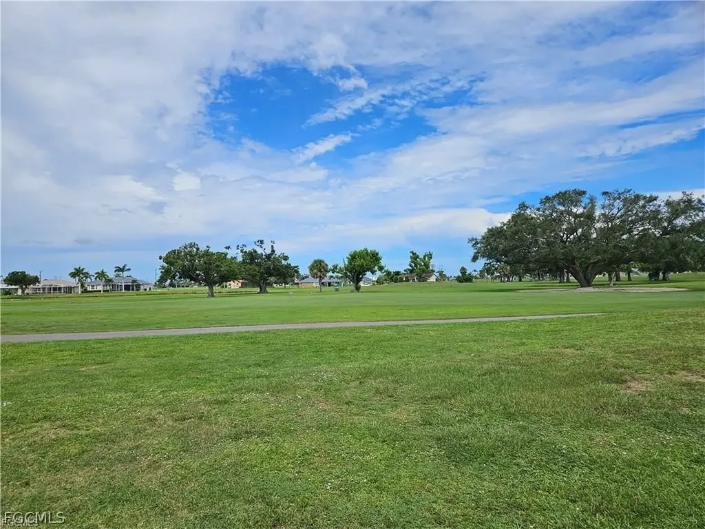 1528 NW 28th Avenue Cape Coral FL 33993