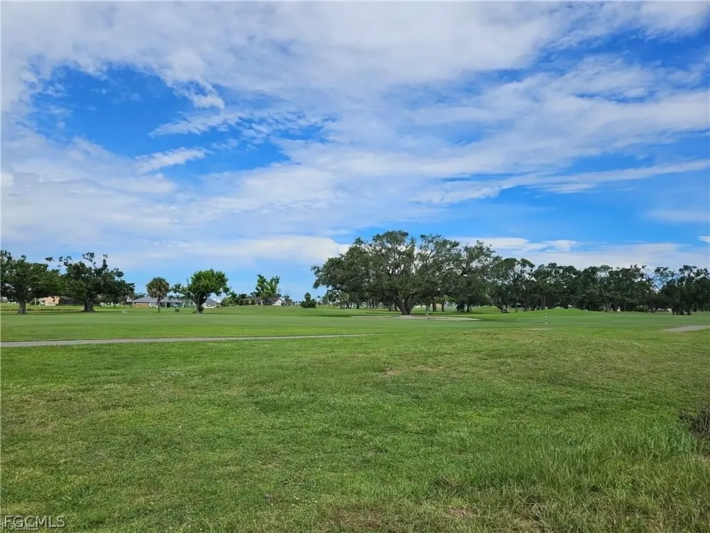 1528 NW 28th Avenue Cape Coral FL 33993
