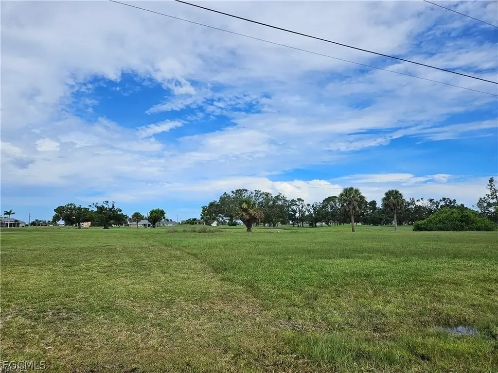 1528 NW 28th Avenue Cape Coral FL 33993