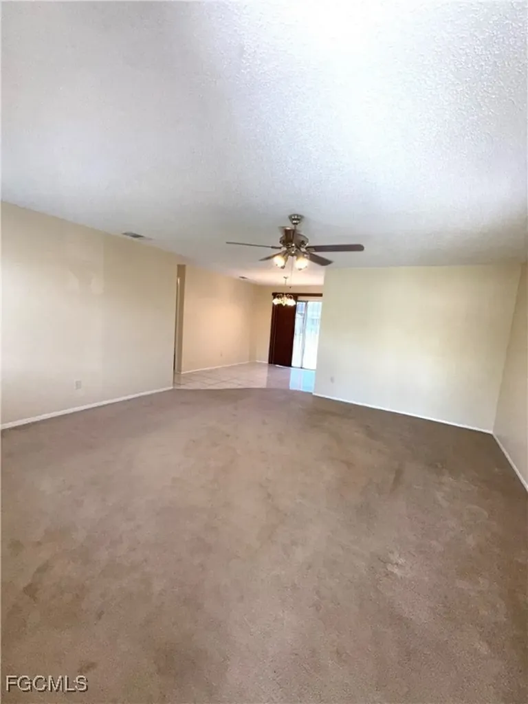 25 Castlebar Circle Fort Myers FL 33905