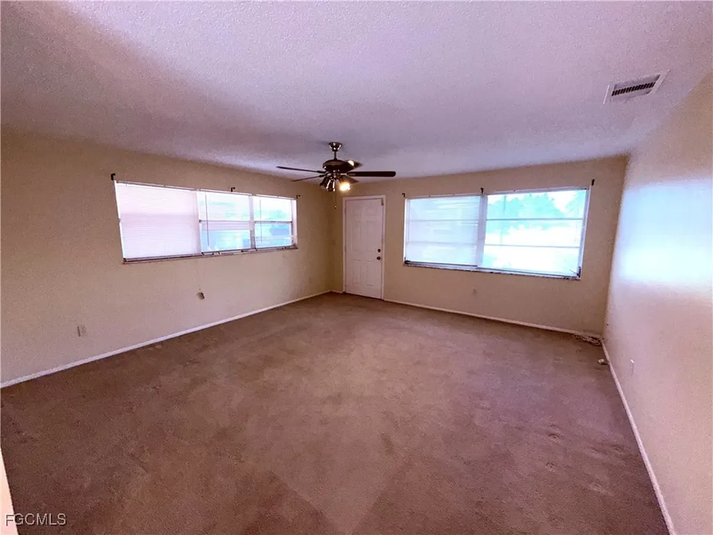 25 Castlebar Circle Fort Myers FL 33905