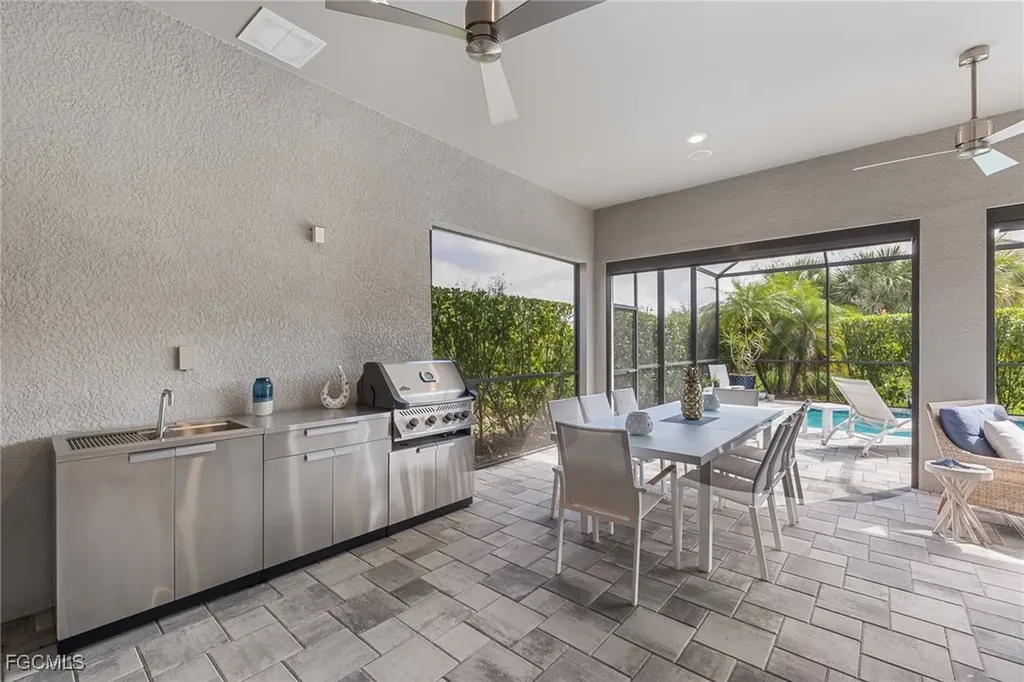 12279 Sussex Street Fort Myers FL 33913