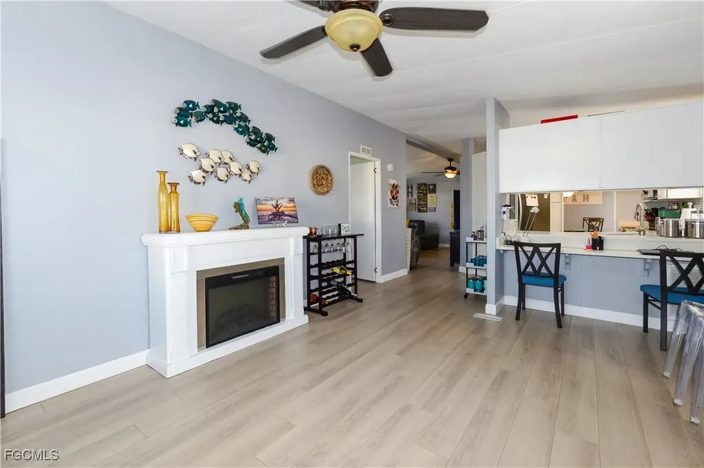 535 Sunshine Avenue North Fort Myers FL 33903