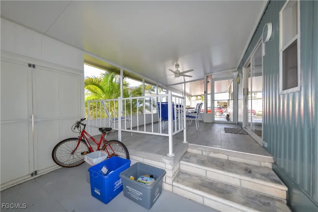 535 Sunshine Avenue North Fort Myers FL 33903